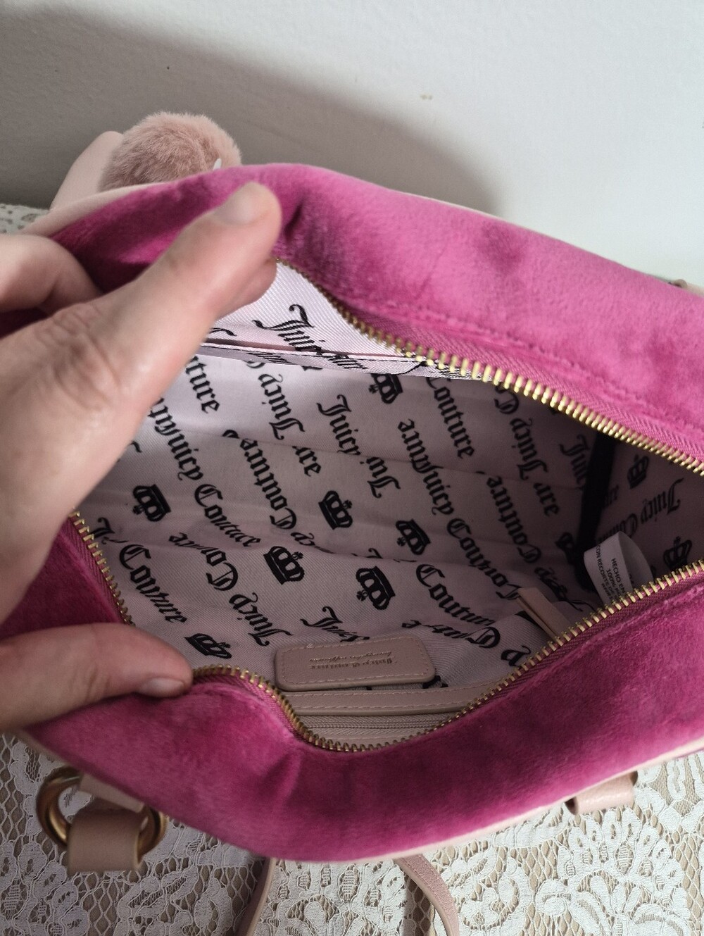 Juicy Couture Satchel - Picture 13 of 13
